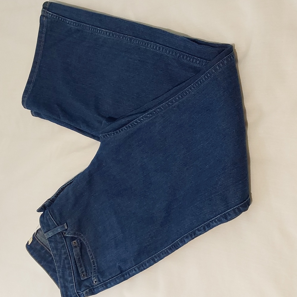 L.L. Bean Womans Jeans. Size 6. Boot Cut. Excellent‎ Cond.